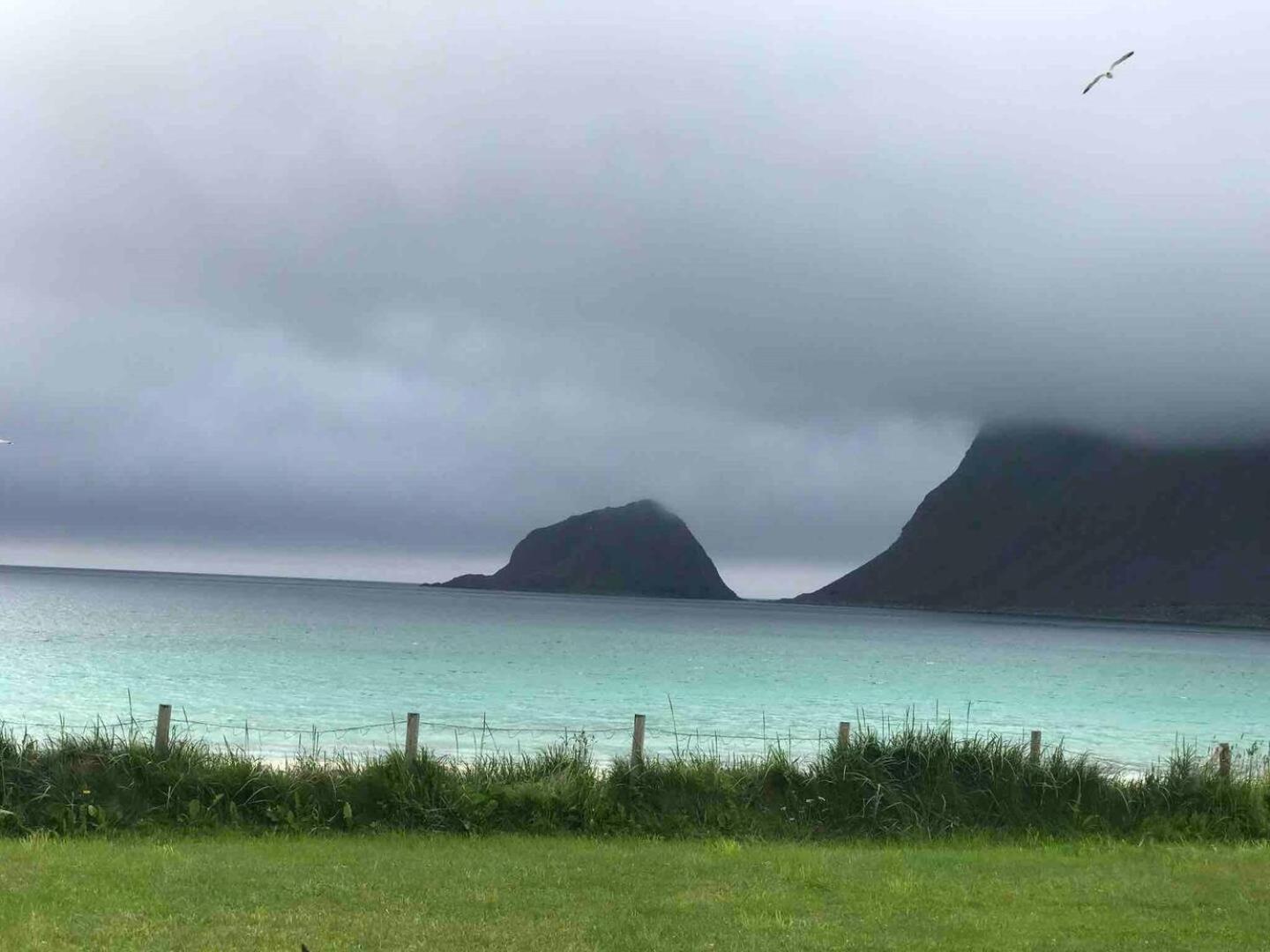 Haukland Beach House Leknes Bagian luar foto